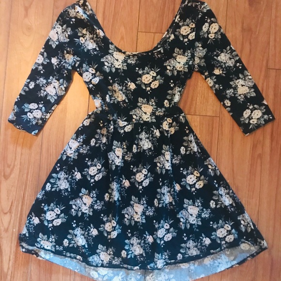 Forever 21 dress - Picture 2 of 2